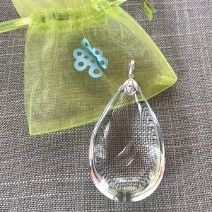 NWT! Lulu Avenue Glass Teardrop Pendant